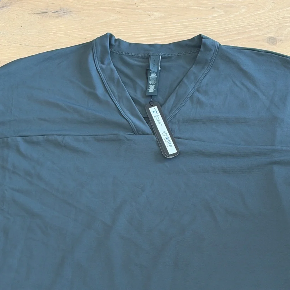 Skims Nike oversized shirt teal - Picture 3 of 3
